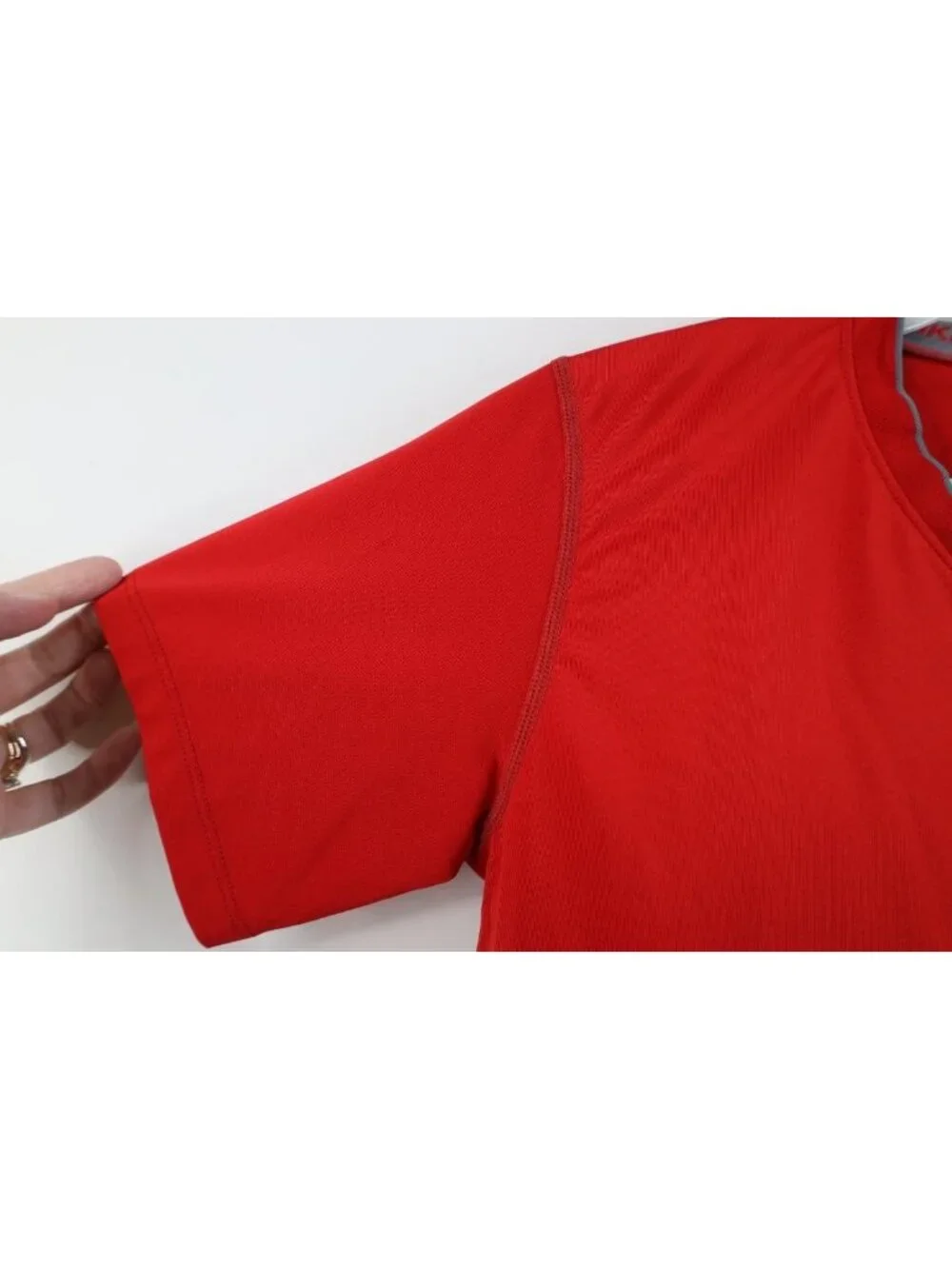 Nike Pro Combat Womens Small Compression Fitted Training Gym V-Neck T-Shirt Red
